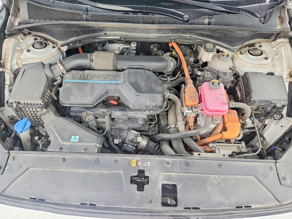 2023 HYUNDAI SANTA FE — Engine bay