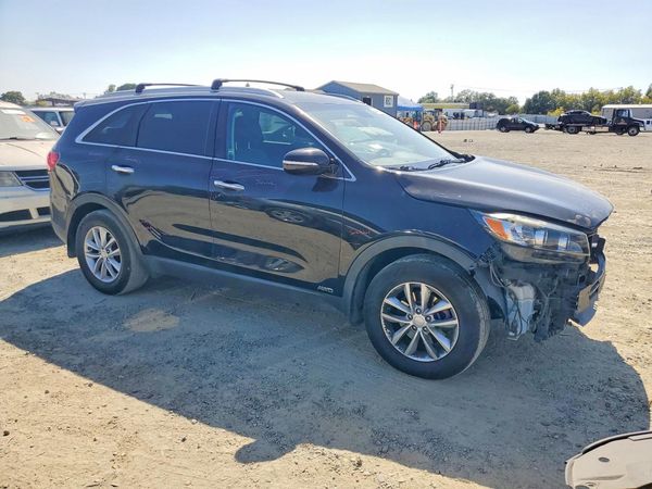 2018 KIA SORENTO L, LX