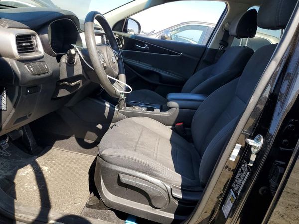 2018 KIA SORENTO L, LX