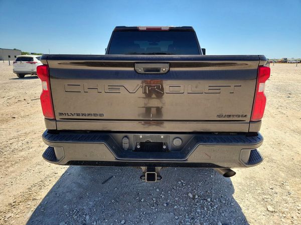 2020 CHEVROLET SILVERADO Custom