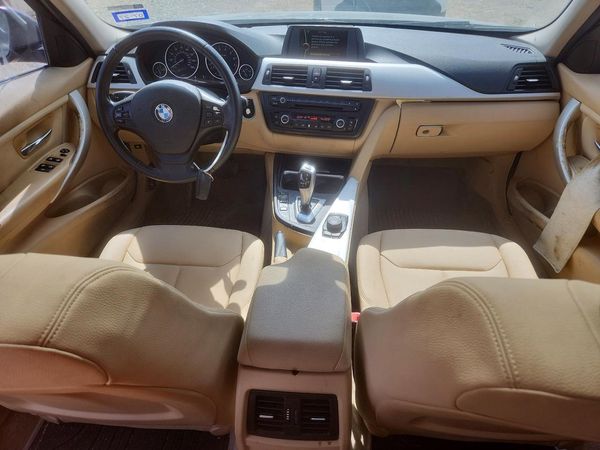 2014 BMW 320
