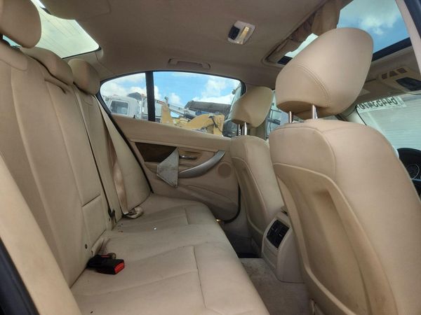 2014 BMW 320