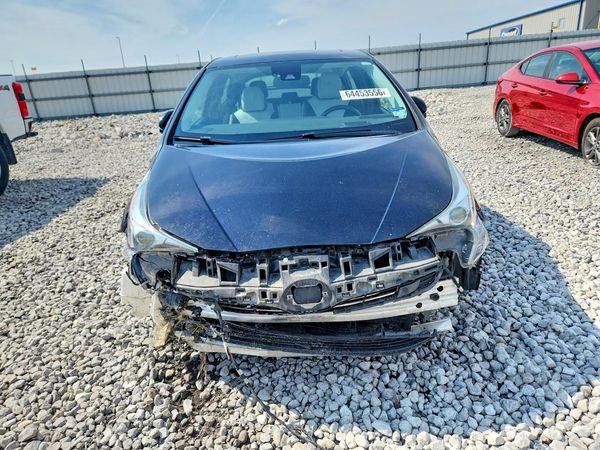 2017 TOYOTA PRIUS