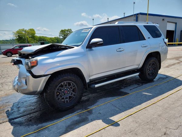 2018 TOYOTA 4RUNNER