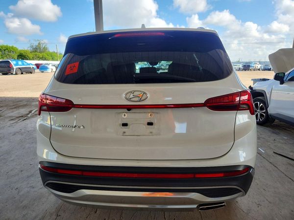 2022 HYUNDAI SANTA FE SEL w/ Premium Pkg