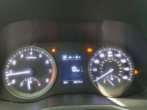 2018 HYUNDAI TUCSON
