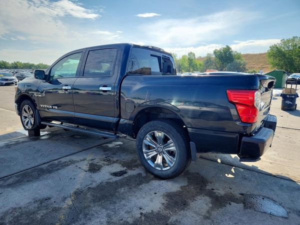2019 NISSAN TITAN