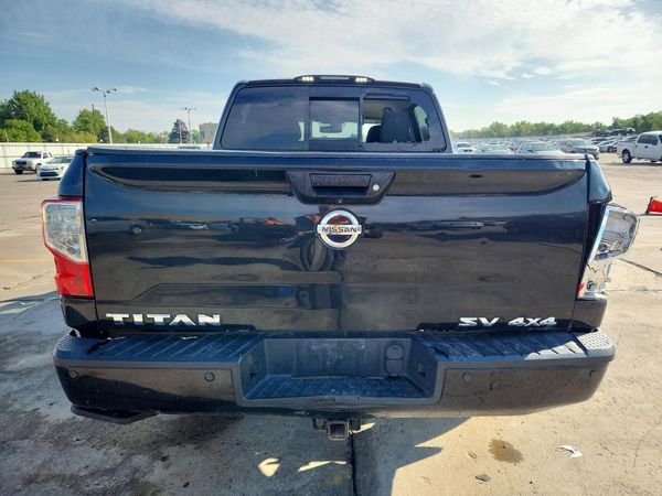2019 NISSAN TITAN