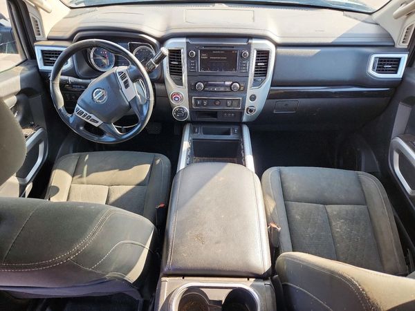 2019 NISSAN TITAN