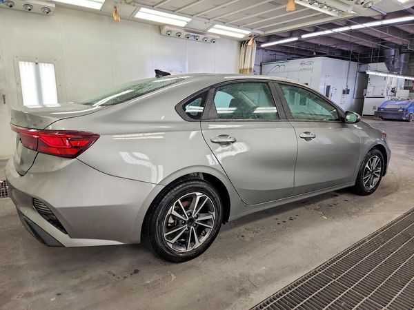 2022 KIA FORTE FE, LXS