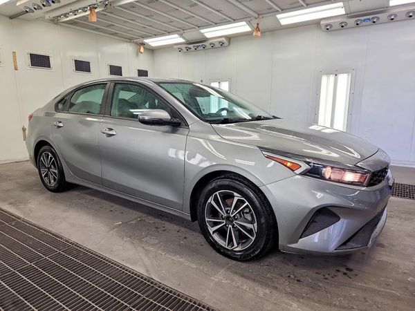 2022 KIA FORTE FE, LXS