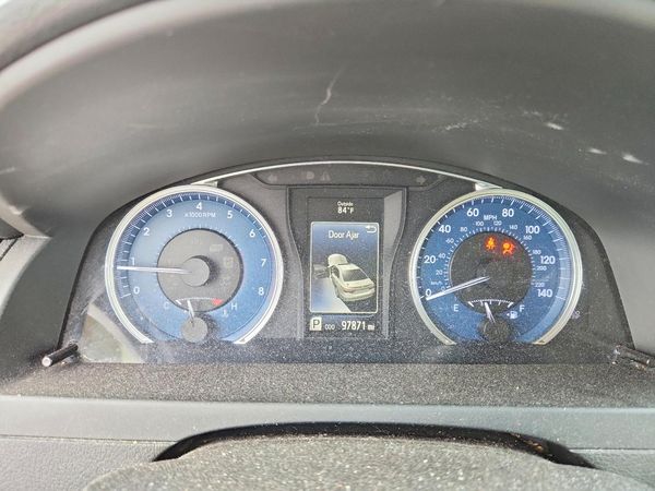 2016 TOYOTA CAMRY