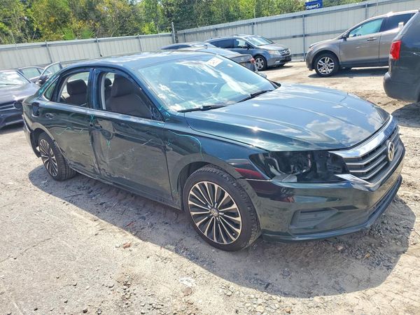 2022 VOLKSWAGEN PASSAT Limited Edition