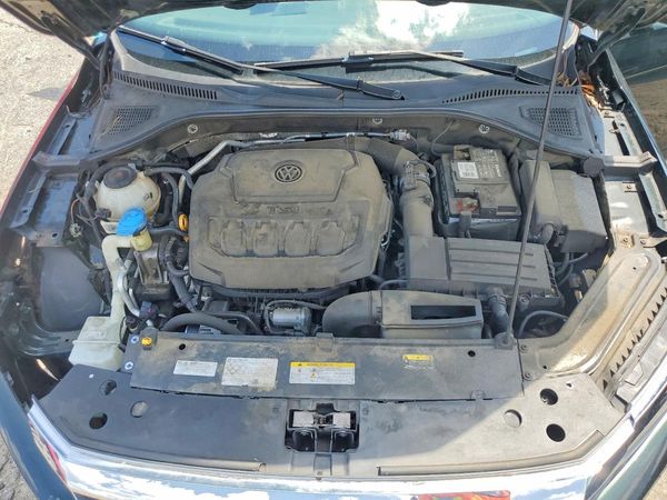 2022 VOLKSWAGEN PASSAT Limited Edition
