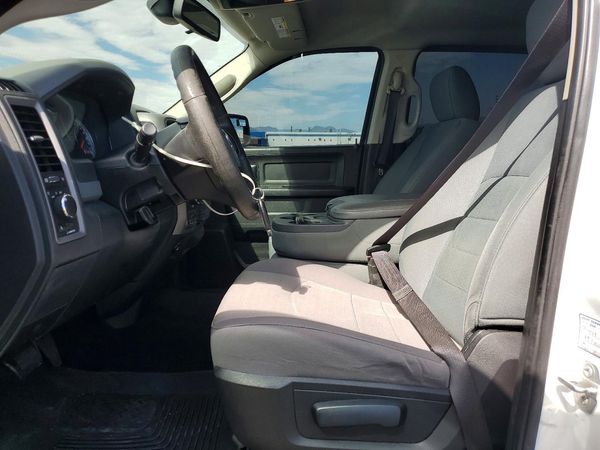 2015 RAM 1500 ST