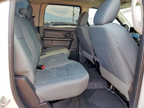 2015 RAM 1500 ST