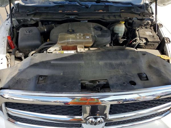 2015 RAM 1500 ST