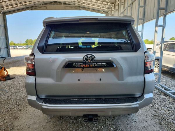 2020 TOYOTA 4RUNNER Base Grade