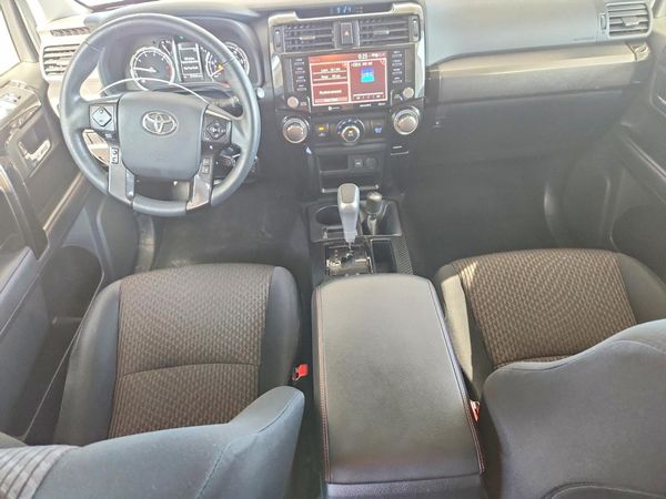 2020 TOYOTA 4RUNNER Base Grade