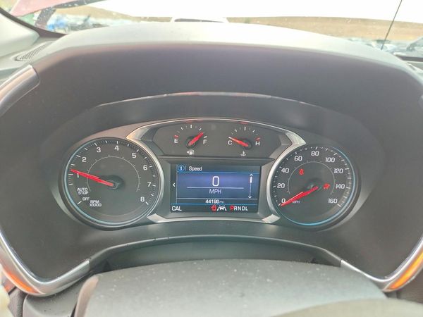 2020 CHEVROLET EQUINOX LT (1LT)