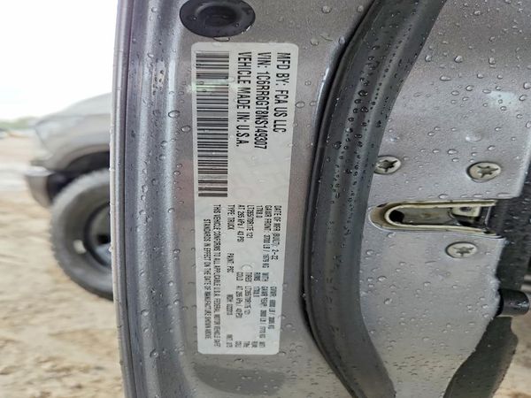 2022 RAM 1500 CLASSIC SLT