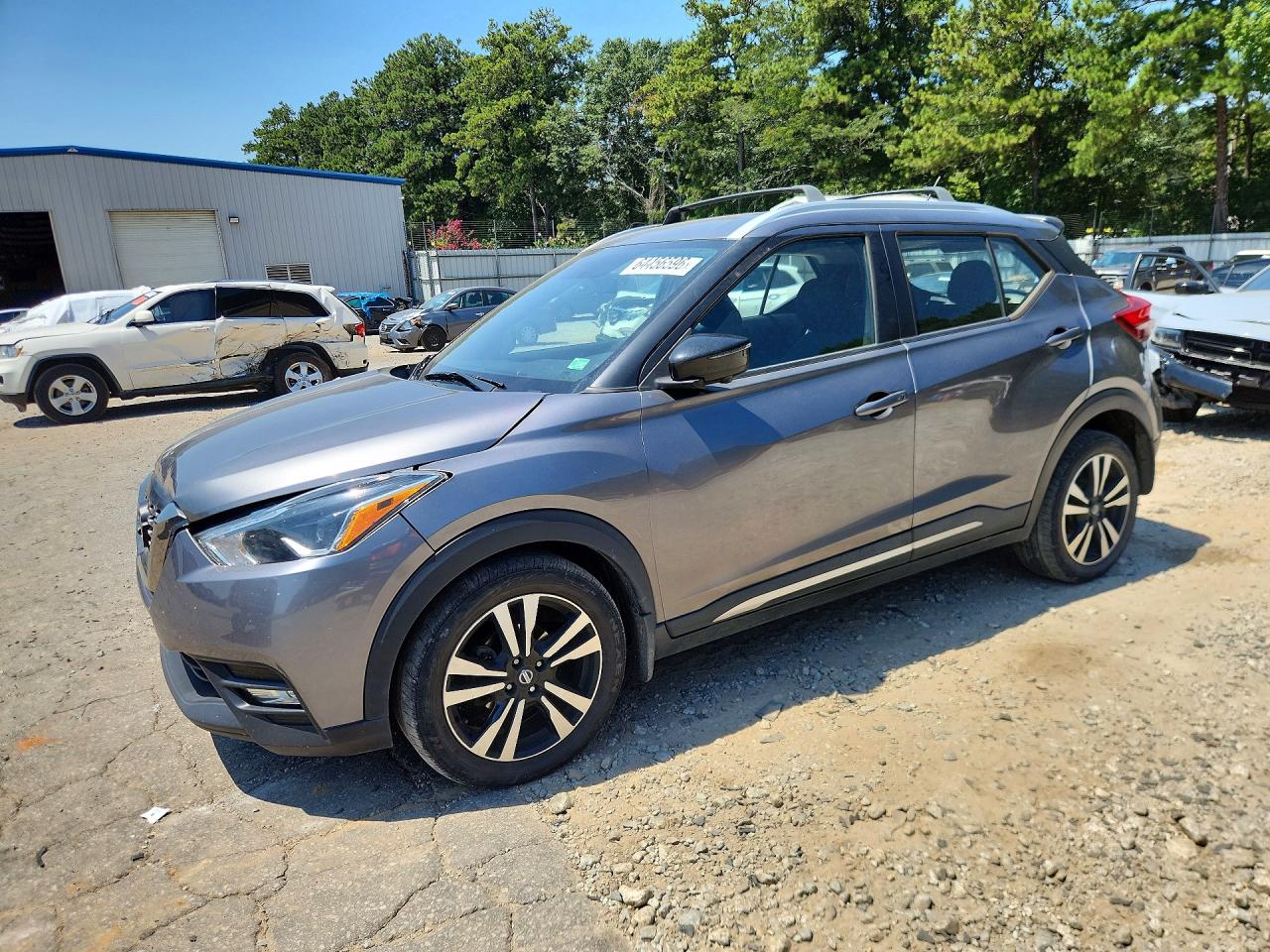 2018 NISSAN KICKS