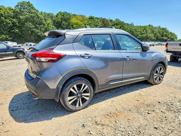 2018 NISSAN KICKS