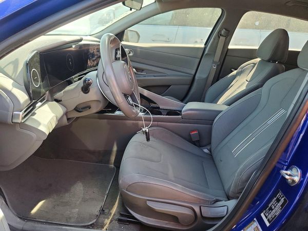 2023 HYUNDAI ELANTRA