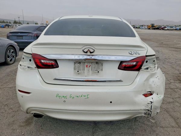 2016 INFINITI Q70L