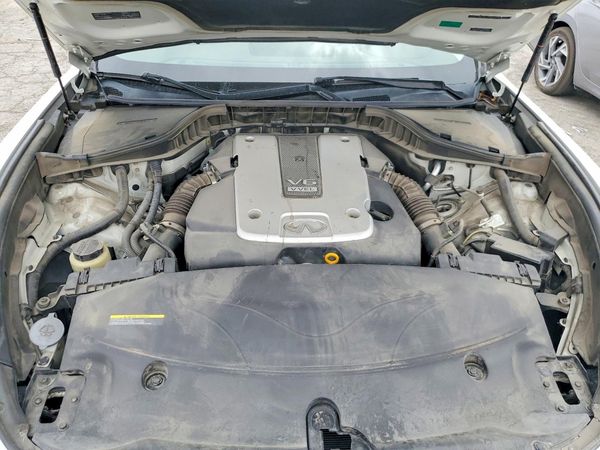 2016 INFINITI Q70L