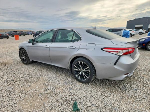 2020 TOYOTA CAMRY