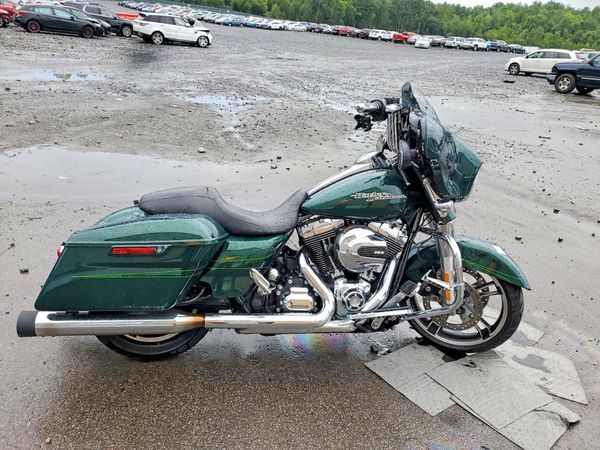 2015 HARLEY-DAVIDSON FLHXS