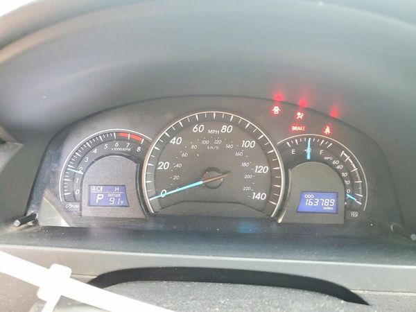 2012 TOYOTA CAMRY