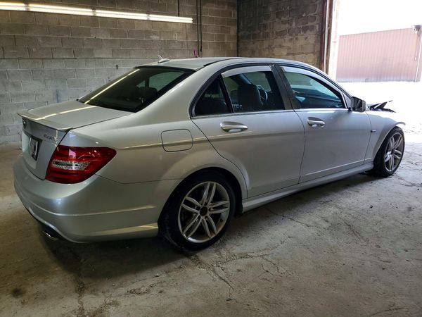 2013 MERCEDES-BENZ C