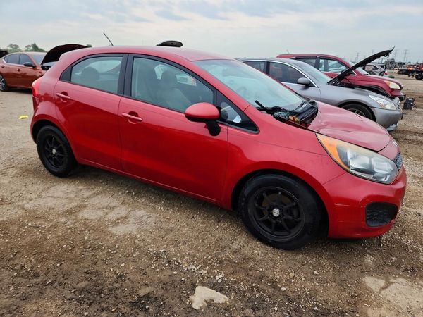 2015 KIA RIO GL - Middle-low