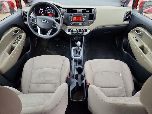 2015 KIA RIO GL - Middle-low