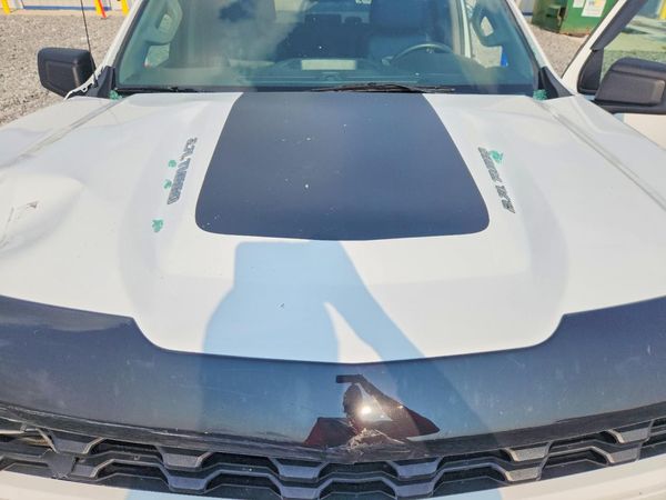 2021 CHEVROLET SILVERADO Custom — Engine bay