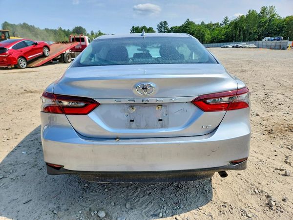 2024 TOYOTA CAMRY LE — DIRR