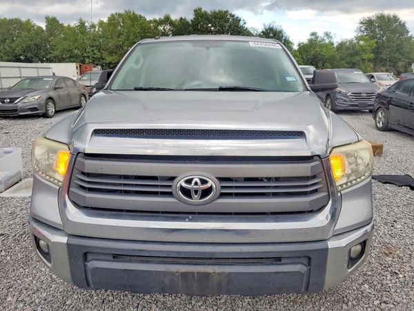 2014 TOYOTA TUNDRA SR5