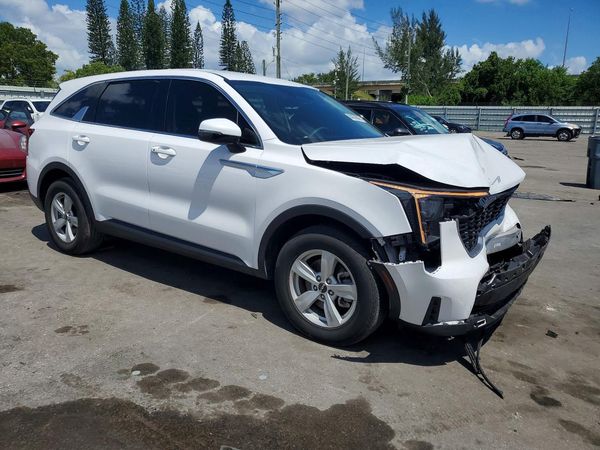 2024 KIA SORENTO LX