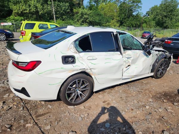 2022 BMW 330XI
