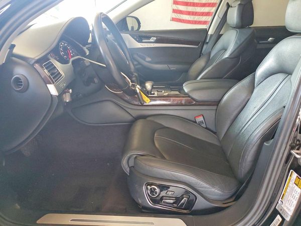2015 AUDI A8