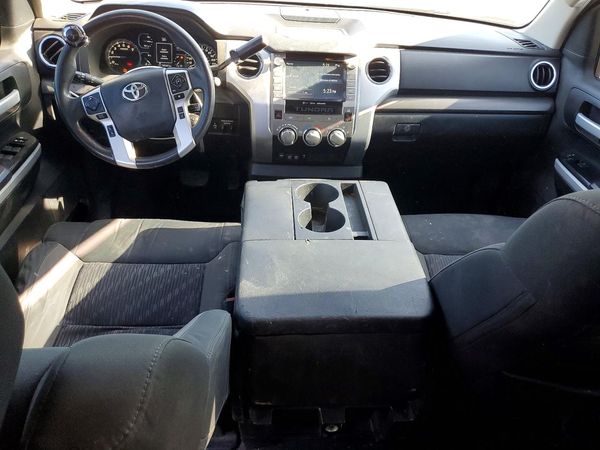 2020 TOYOTA TUNDRA SR5 Grade