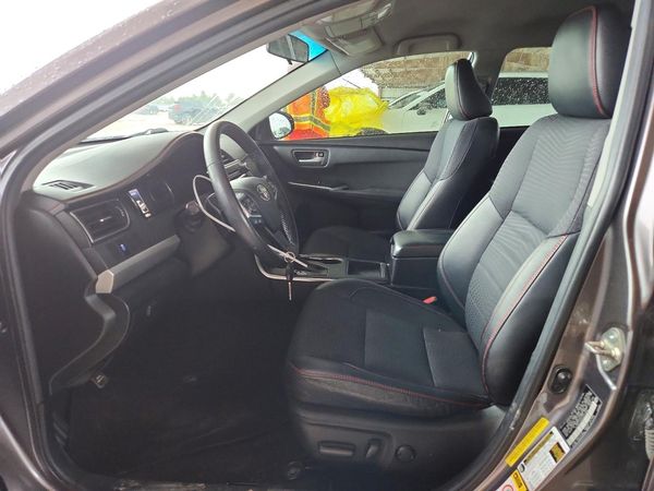 2015 TOYOTA CAMRY