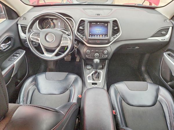 2017 JEEP CHEROKEE TRAILHAWK 4X4