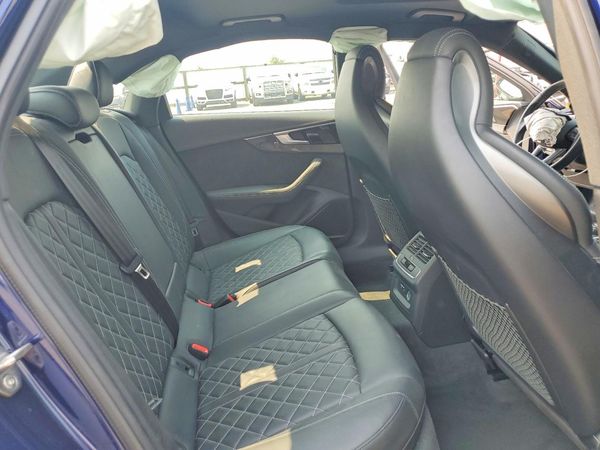 2021 AUDI S4 quattro Premium Plus