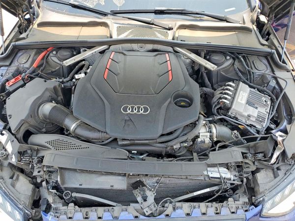 2021 AUDI S4 quattro Premium Plus