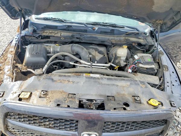 2014 RAM 1500 ST — Engine bay