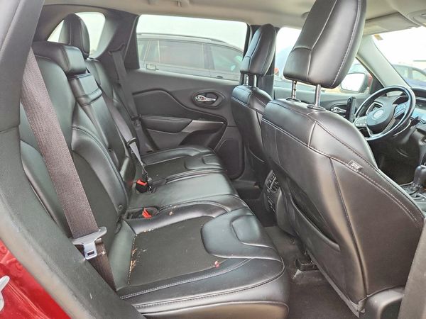 2019 JEEP CHEROKEE LATITUDE PLUS 4X4