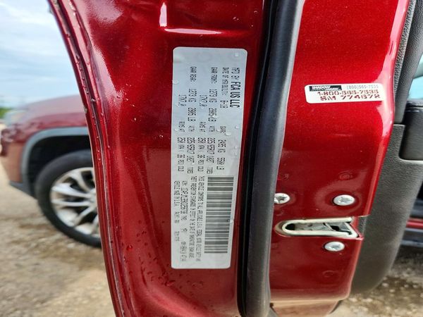 2019 JEEP CHEROKEE LATITUDE PLUS 4X4